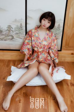 动漫美女乳液动漫